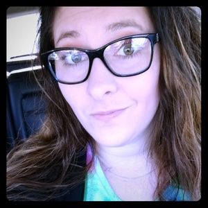 Meet your Posher, Allyson